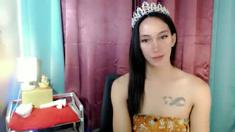 Snapshot of pinay_lucy chatting on 14, 5, 2026 lucyLove online show from 14, 5, 2026