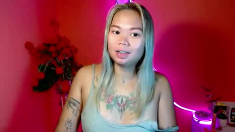 Snapshot of pinay_sweetlenatashaxx chatting on 20, 10, 2025 call me natasha online show from 20, 10, 2025