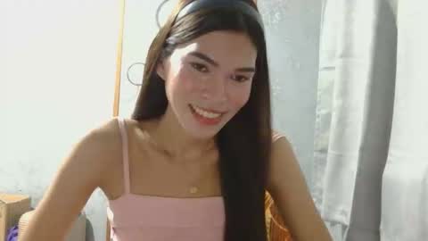 Snapshot of pinayjessaxxx chatting on 28, 5, 2026 pinayjessaxxx online show from 28, 5, 2026