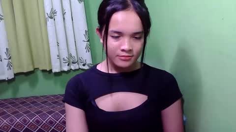 pinaymorena_rhowe online show from 20, 12, 2024