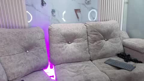 pink_as online show from 28, 4, 2026