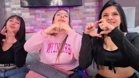 pink_as online show from 10, 6, 2026
