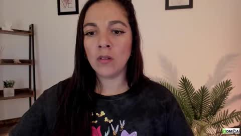 Snapshot of pink_kitten_ chatting on 5, 1, 2026 Eli online show from 5, 1, 2026