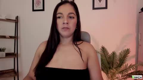 Snapshot of pink_kitten_ chatting on 11, 1, 2026 Eli online show from 11, 1, 2026