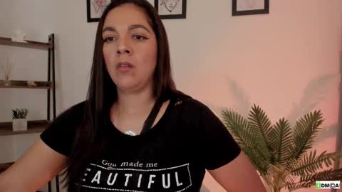 Snapshot of pink_kitten_ chatting on 16, 1, 2026 Eli online show from 16, 1, 2026