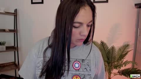 Snapshot of pink_kitten_ chatting on 1, 3, 2026 Eli online show from 1, 3, 2026