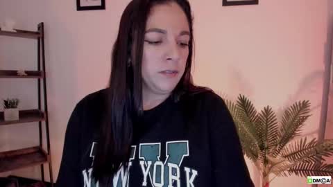 Snapshot of pink_kitten_ chatting on 7, 3, 2026 Eli online show from 7, 3, 2026