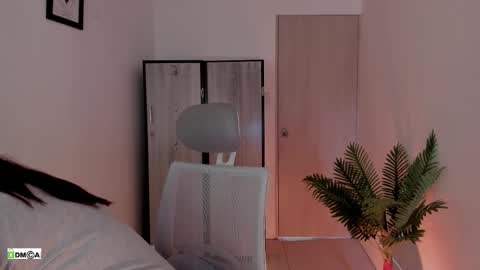 Snapshot of pink_kitten_ chatting on 14, 3, 2026 Eli online show from 14, 3, 2026