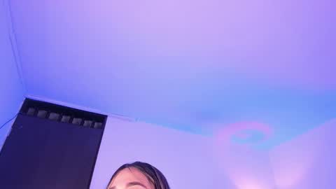 Snapshot of pink_quarz chatting on 27, 9, 2025 KELLY online show from 27, 9, 2025