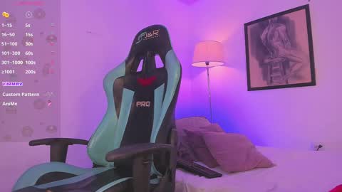 Snapshot of pink_quarz chatting on 19, 10, 2025 KELLY online show from 19, 10, 2025