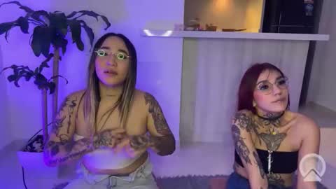 Snapshot of pink_quarz chatting on 8, 1, 2026 KELLY online show from 8, 1, 2026