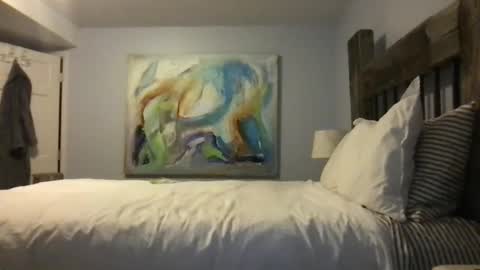 Pink Camerra online show from 16, 2, 2025