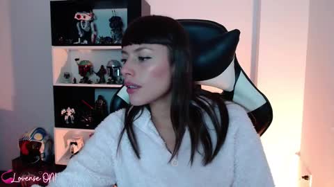 Emily online show from 5, 3, 2025