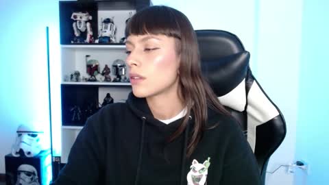 Emily online show from 24, 9, 2025