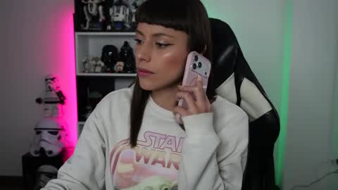 Emily online show from 19, 4, 2026