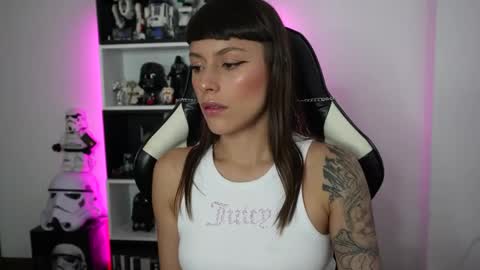 Snapshot of pinkcatlive chatting on 3, 6, 2026 Emily online show from 3, 6, 2026