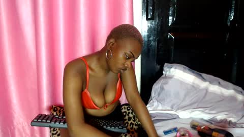 pinkdomina01 online show from 22, 7, 2026