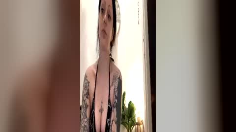 Snapshot of pinkgothbunnie chatting on 15, 6, 2026 pinkgothbunnie online show from 15, 6, 2026
