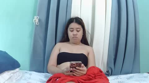 Snapshot of pinkish_shine chatting on 18, 9, 2025 Hi its me shine online show from 18, 9, 2025