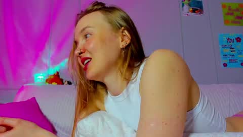 Mila online show from 16, 5, 2026