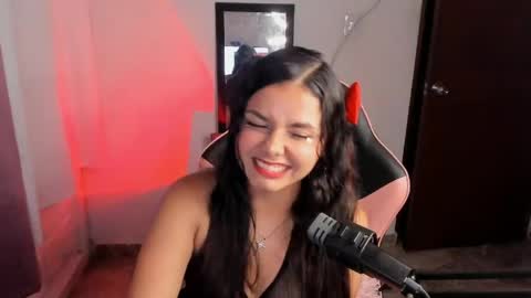 Sarah .. online show from 27, 5, 2026