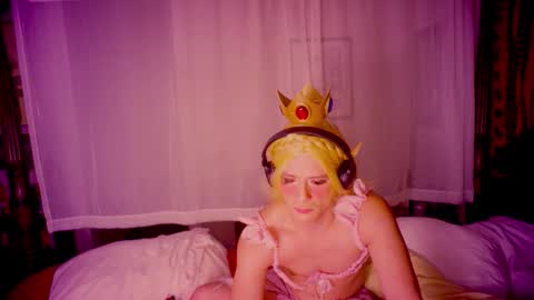 pinkpillbambi online show from 19, 1, 2026