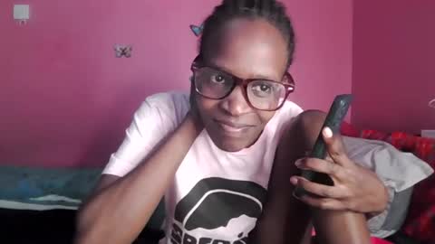 pinky_cockoo online show from 8, 6, 2026