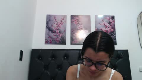 pinky_f00x online show from 25, 4, 2026