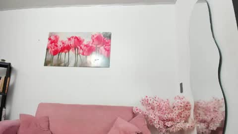 Snapshot of pinky_f00x chatting on 4, 6, 2026 pinky_f00x online show from 4, 6, 2026