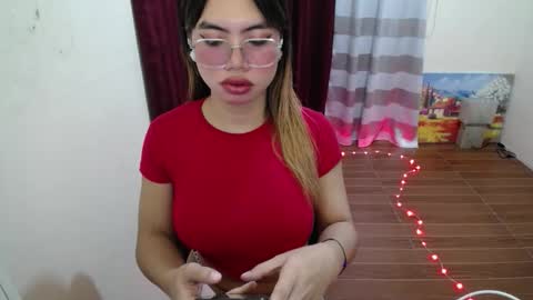 Snapshot of pinky_pussybobby69 chatting on 3, 5, 2026 Tina online show from 3, 5, 2026