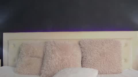  Pink  online show from 5, 12, 2024