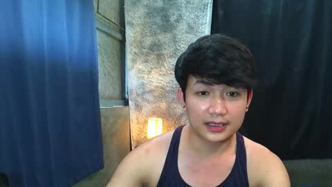 Snapshot of pinoy_petitehugecock chatting on 20, 12, 2025 alex online show from 20, 12, 2025
