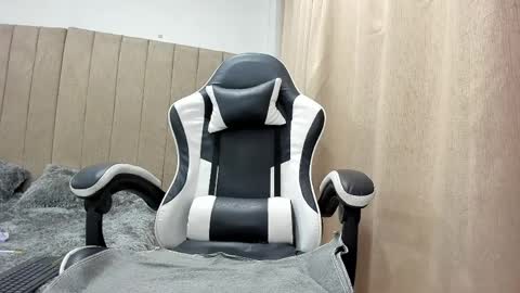 pipe hot04 online show from 11, 4, 2026