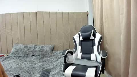 pipe hot04 online show from 14, 4, 2026