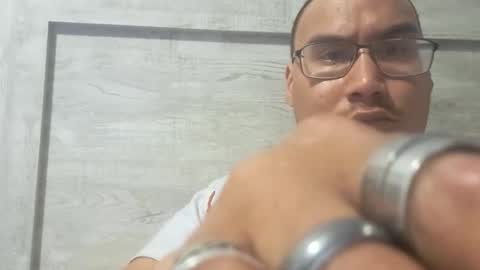 Snapshot of pirahna1012 chatting on 8, 6, 2026 pirahna1012 online show from 8, 6, 2026
