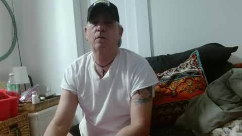 Snapshot of pirate334 chatting on 22, 5, 2026 pirate334 online show from 22, 5, 2026