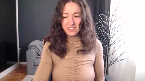 piscesgirl06 online show from 23, 4, 2026