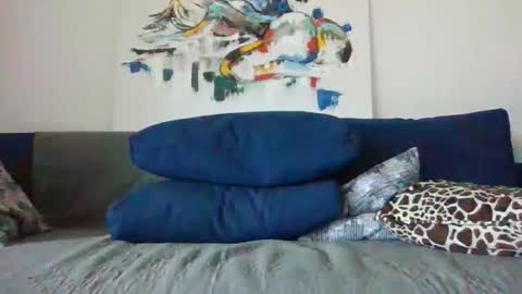 pislezg1 online show from 7, 4, 2026