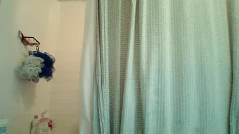 PixieLuxXx online show from 25, 4, 2026