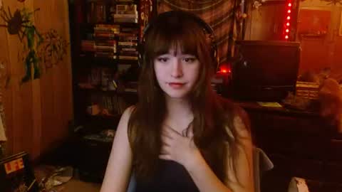 Izzy online show from 1, 12, 2025