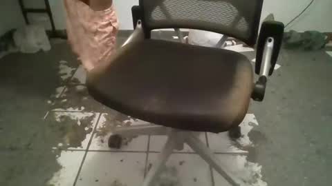 pizza98832 online show from 9, 4, 2026