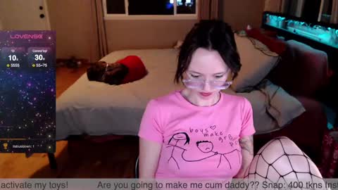 Plantbabeee online show from 28, 12, 2024