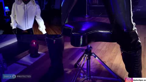 plasticme online show from 5, 4, 2026