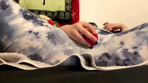 playerboybunny online show from 17, 4, 2026