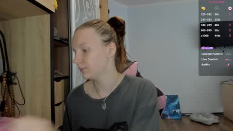 Snapshot of playful_mary chatting on 22, 9, 2025 Masha online show from 22, 9, 2025