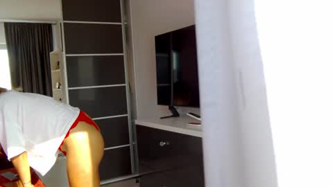 PlayfulNicole online show from 23, 7, 2026
