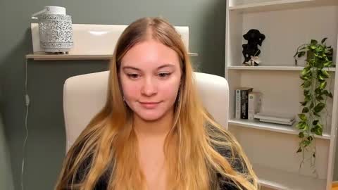 Valeria online show from 21, 12, 2024