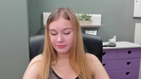 Valeria online show from 9, 2, 2025