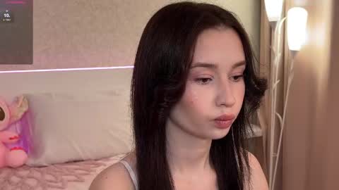 Simona and Bonnie online show from 21, 4, 2026