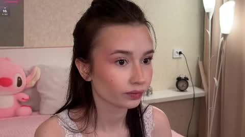 Simona and Bonnie online show from 22, 4, 2026